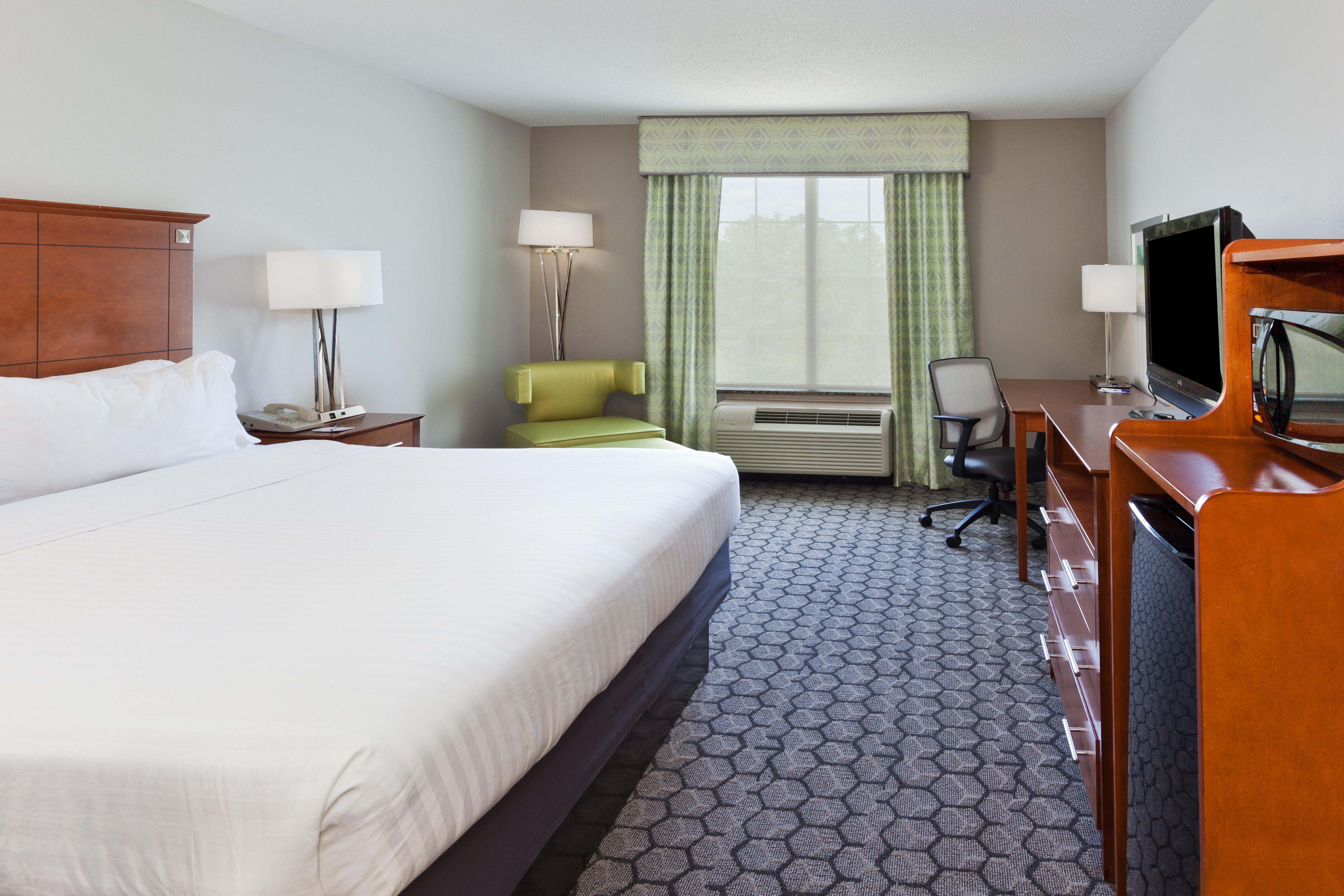Holiday Inn Express Phenix City-Fort Benning By Ihg Екстериор снимка