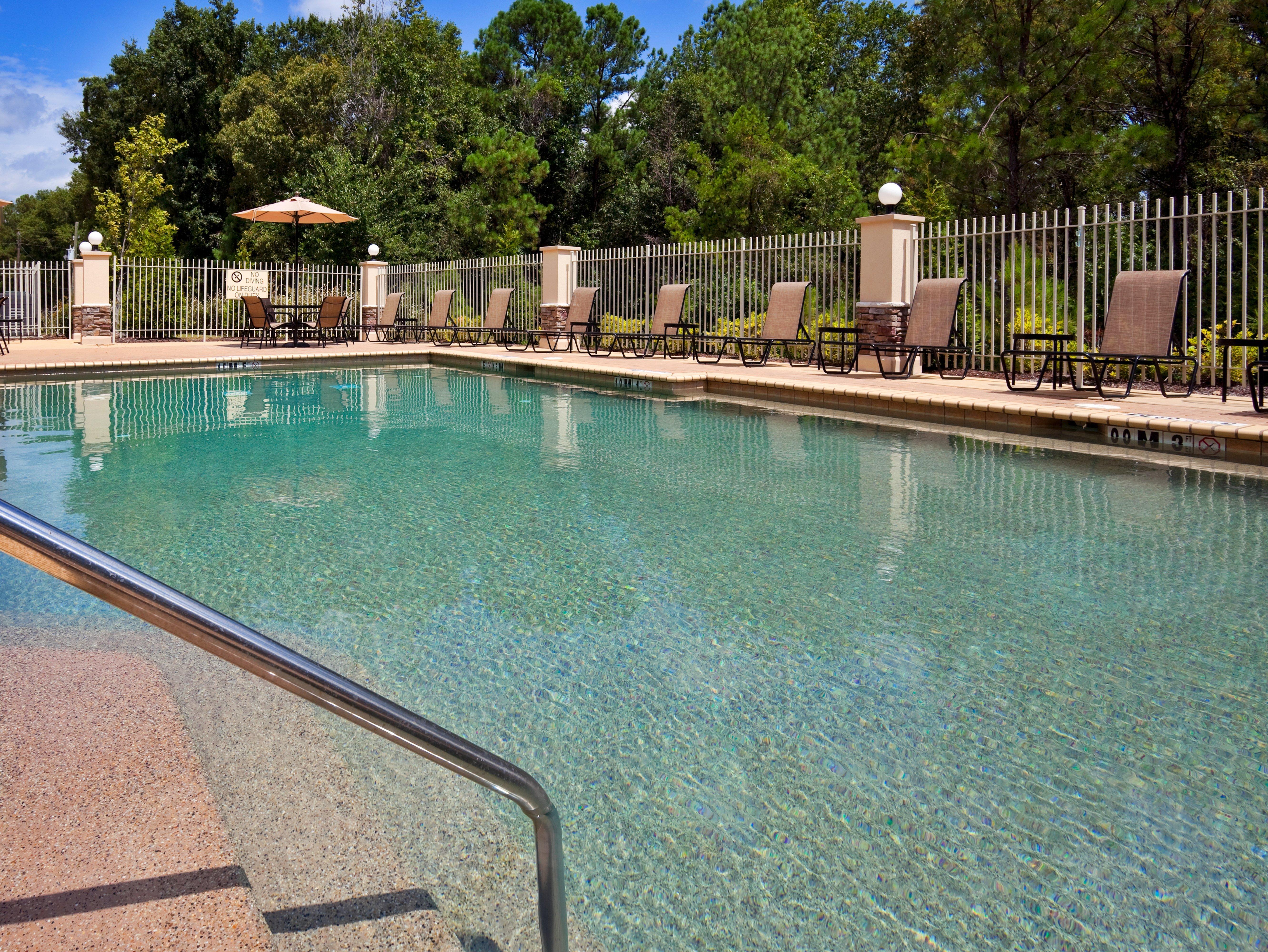 Holiday Inn Express Phenix City-Fort Benning By Ihg Екстериор снимка