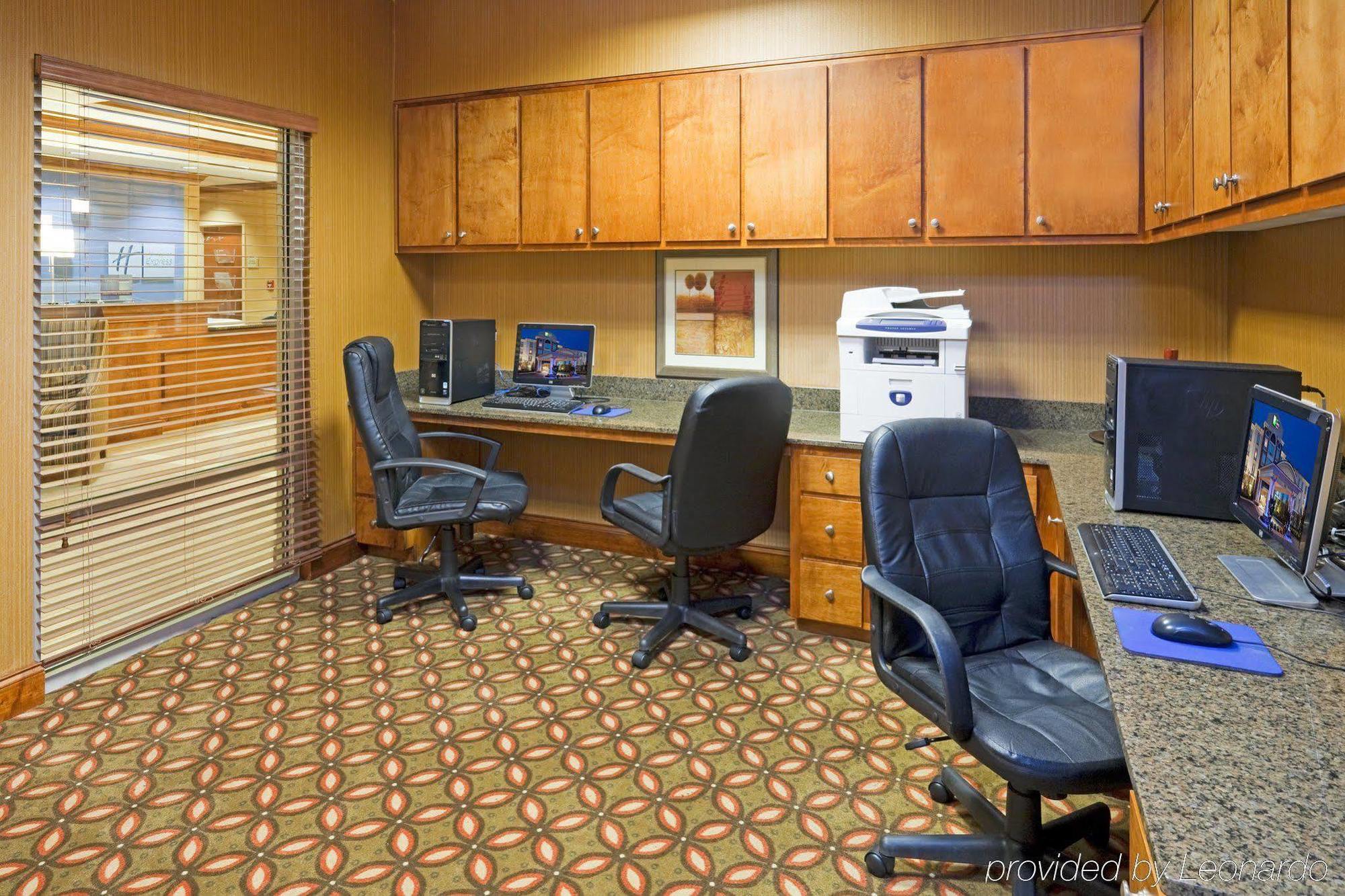 Holiday Inn Express Phenix City-Fort Benning By Ihg Екстериор снимка